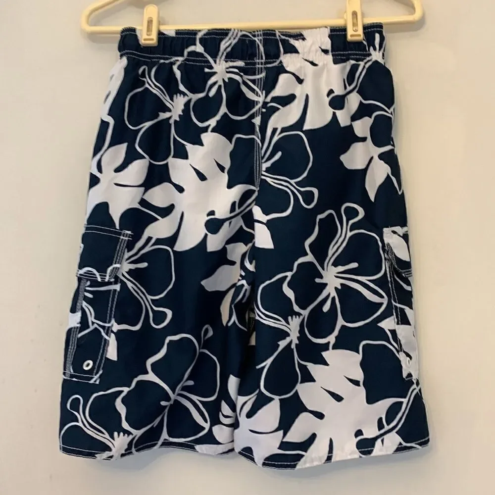 3/$30 Old Navy navy and white boys swim trunks with pockets. Size L( 10-12 )
